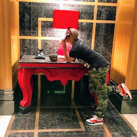 Meet your Posher, Mike Madison - Picture 3 of 8